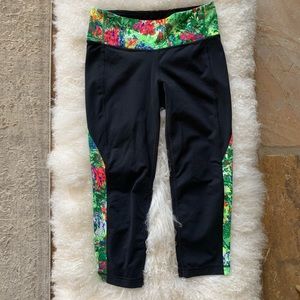 Athleta Cropped Leggings